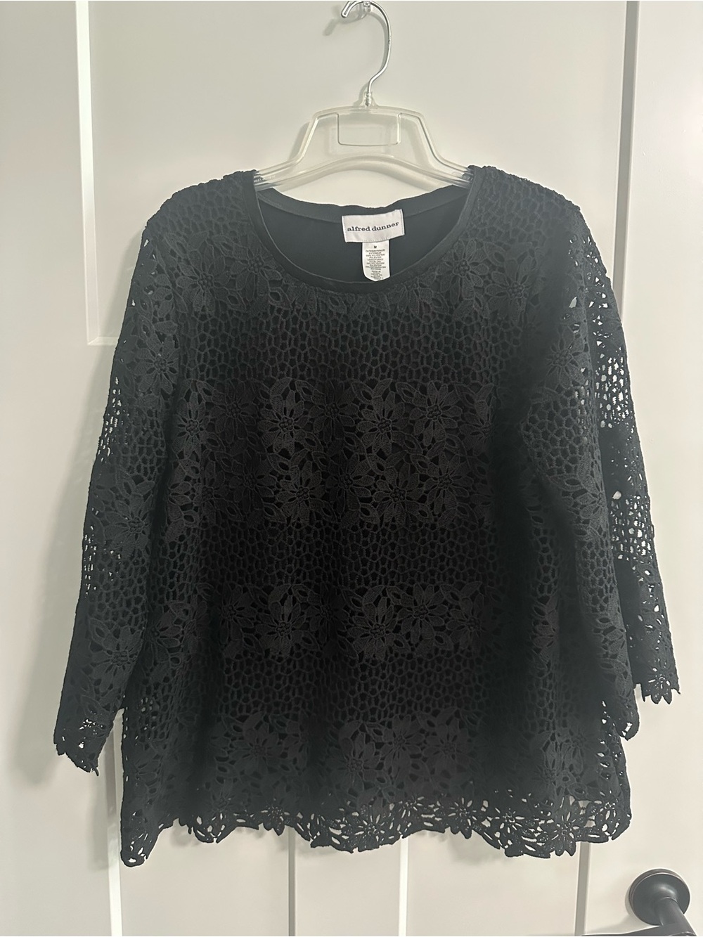 Alfred Dunner Black Floral Crochet Lace Scoop Neck Blouse
